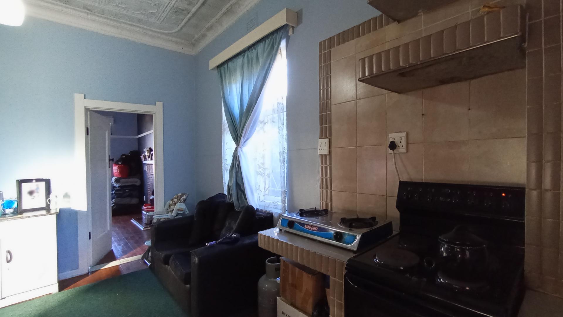 Kitchen - 15 square meters of property in Kensington - JHB