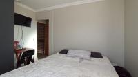 Main Bedroom - 14 square meters of property in Hartbeespoort