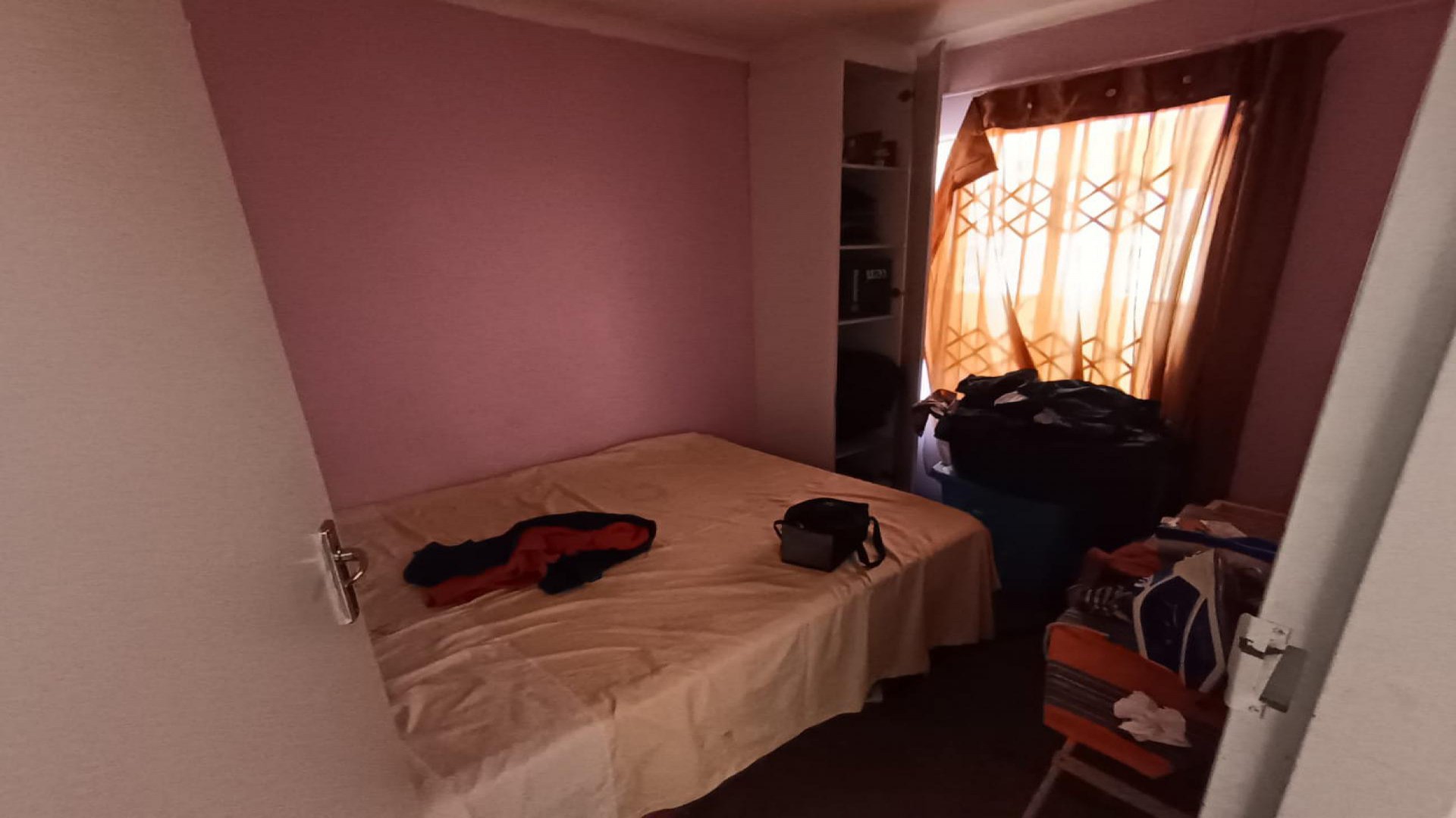 Bed Room 1 of property in Savanna City