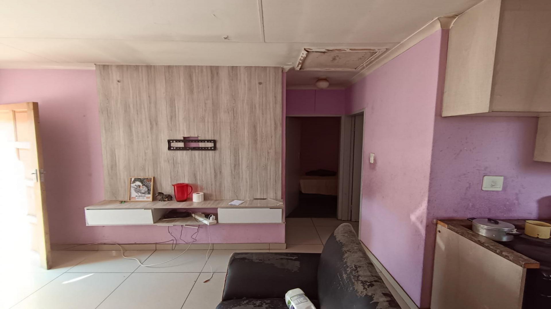 Lounges of property in Savanna City