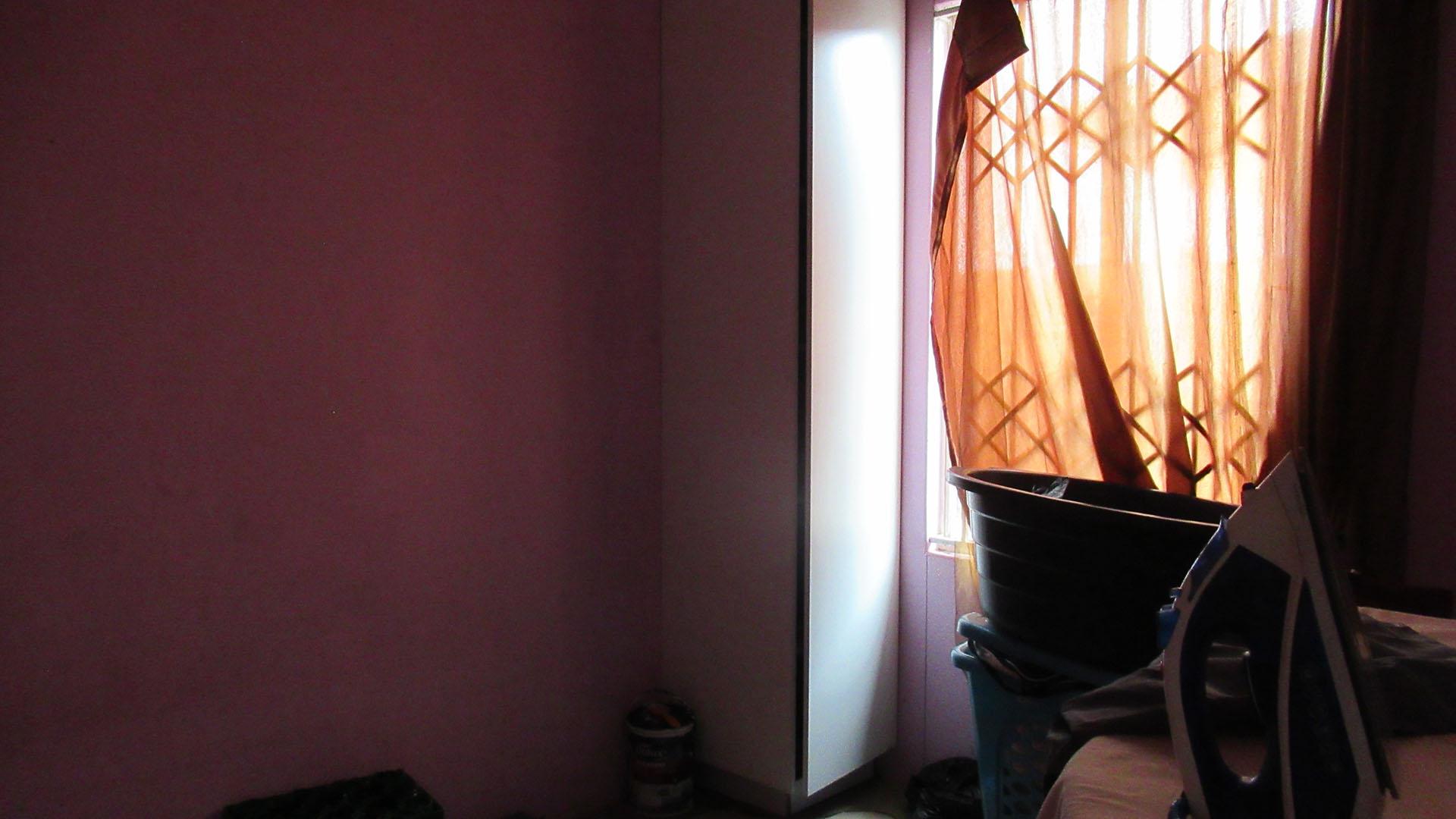 Bed Room 1 - 7 square meters of property in Savanna City