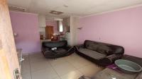 Lounges of property in Savanna City