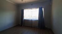 Bed Room 2 - 14 square meters of property in Pretoria Gardens