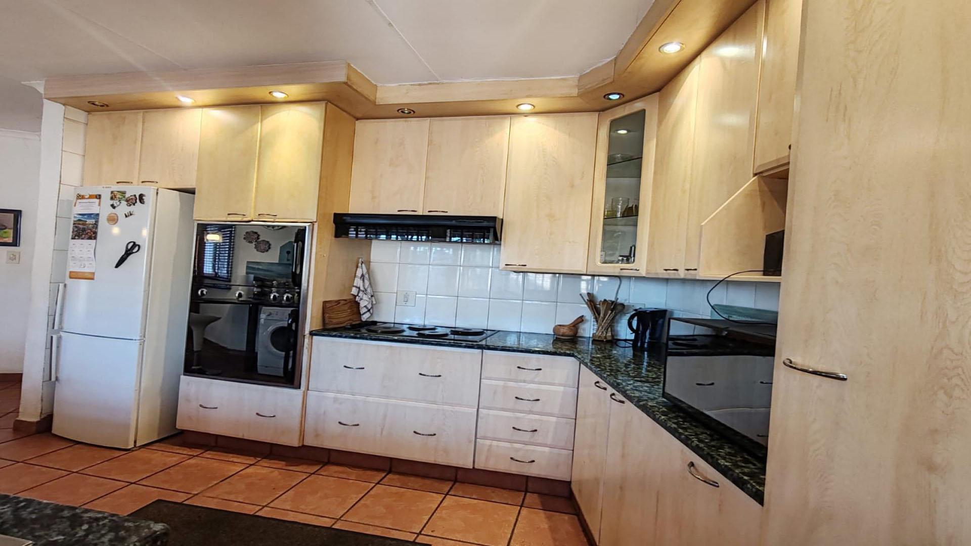 Kitchen of property in Northmead