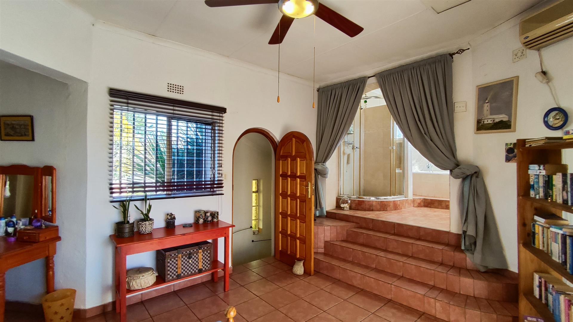 Main Bedroom - 29 square meters of property in Northmead