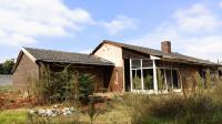 Front View of property in Delmas