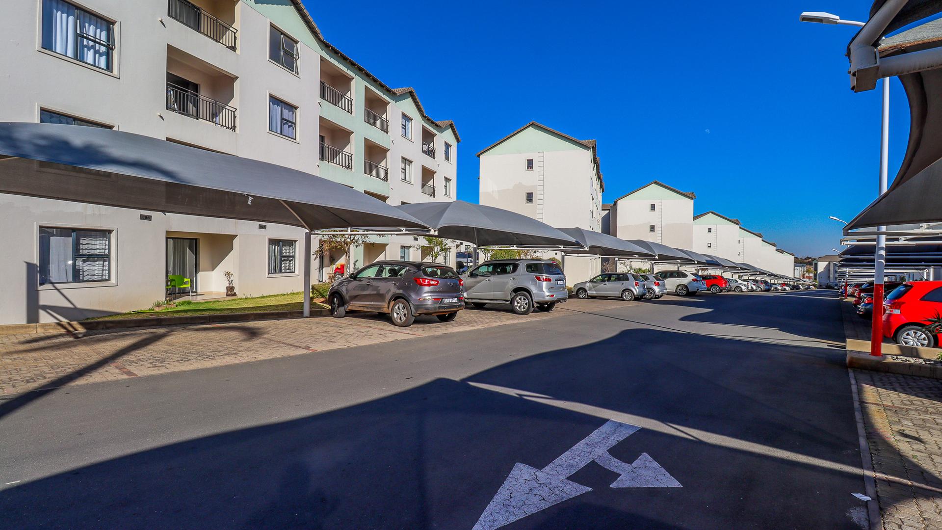  of property in Carlswald