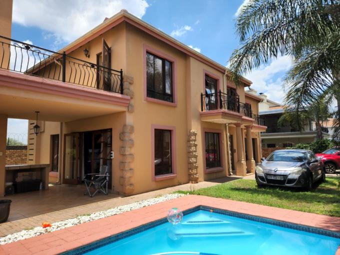 4 Bedroom House for Sale For Sale in Highveld - MR647459