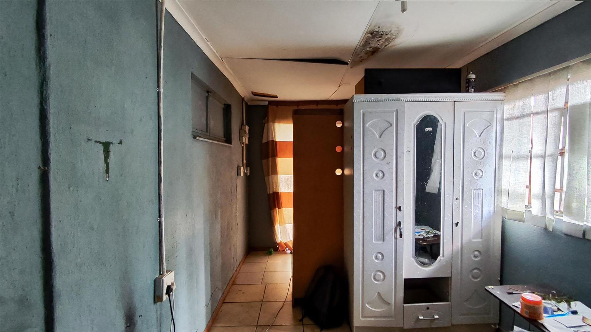 Rooms of property in Rhodesfield