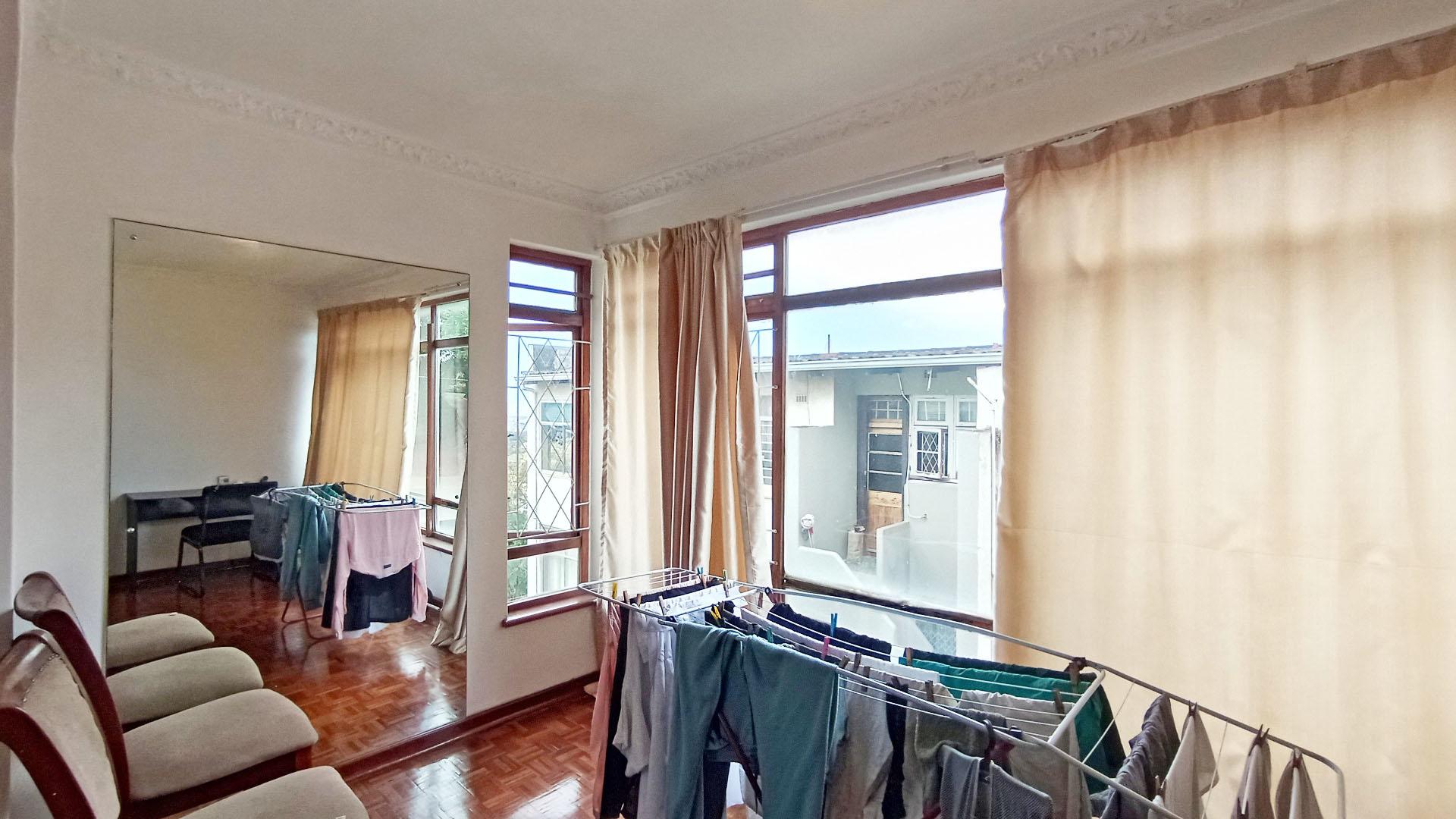 Balcony - 12 square meters of property in Musgrave