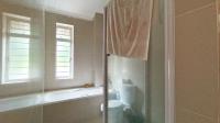 Main Bathroom - 5 square meters of property in Musgrave