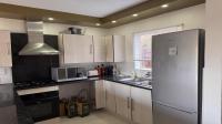 Kitchen - 7 square meters of property in Wilgeheuwel 