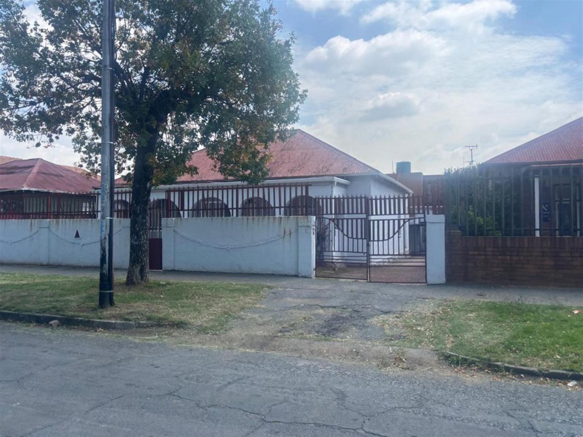 Front View of property in Kenilworth - JHB