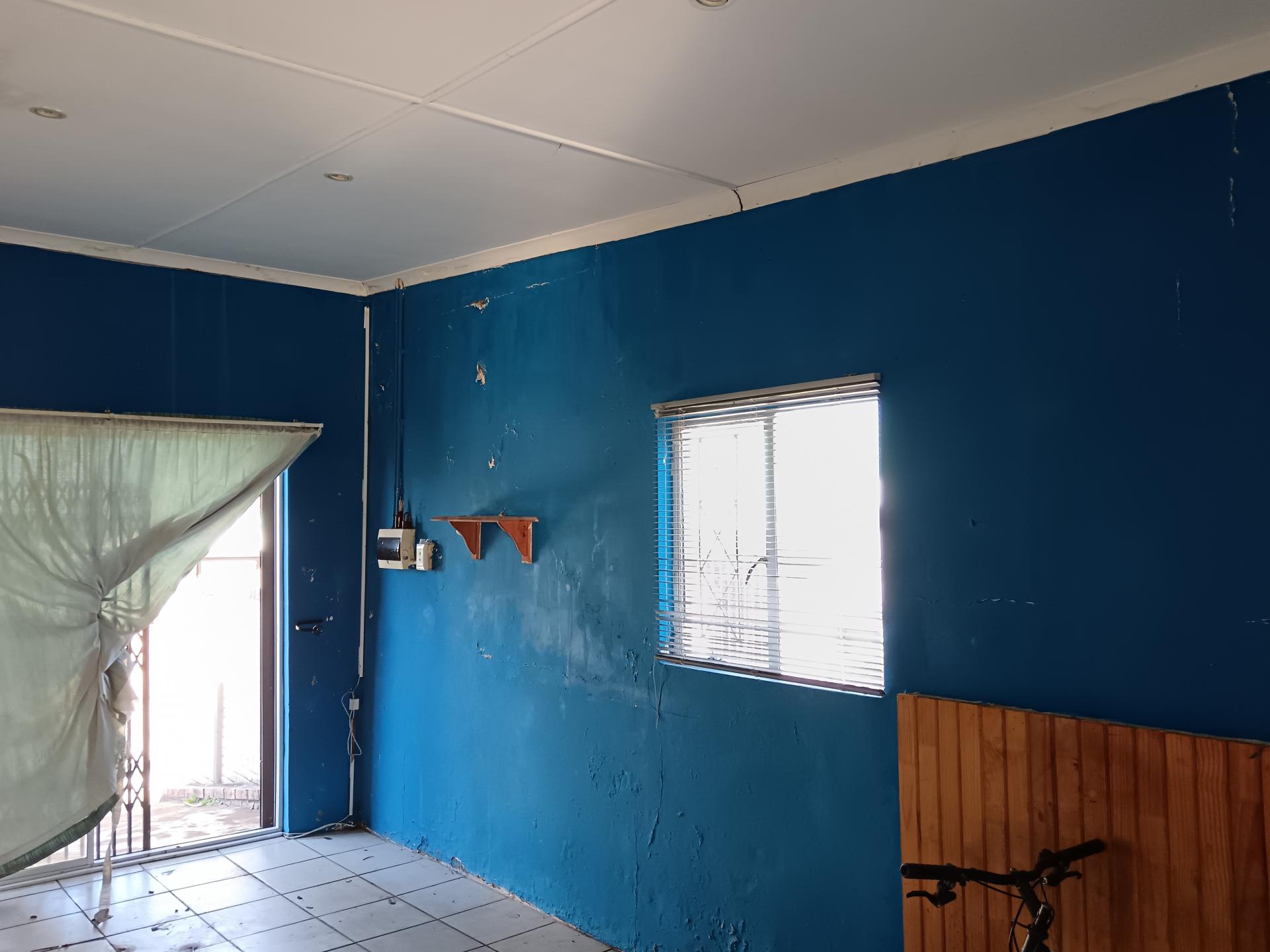 Lounges of property in East London