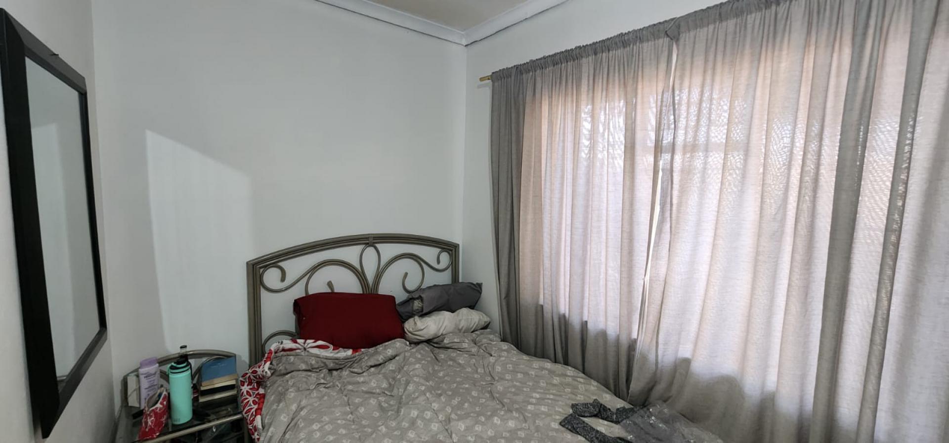 Bed Room 2 of property in Boetrand