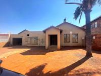 4 Bedroom 2 Bathroom House for Sale for sale in Lenasia South