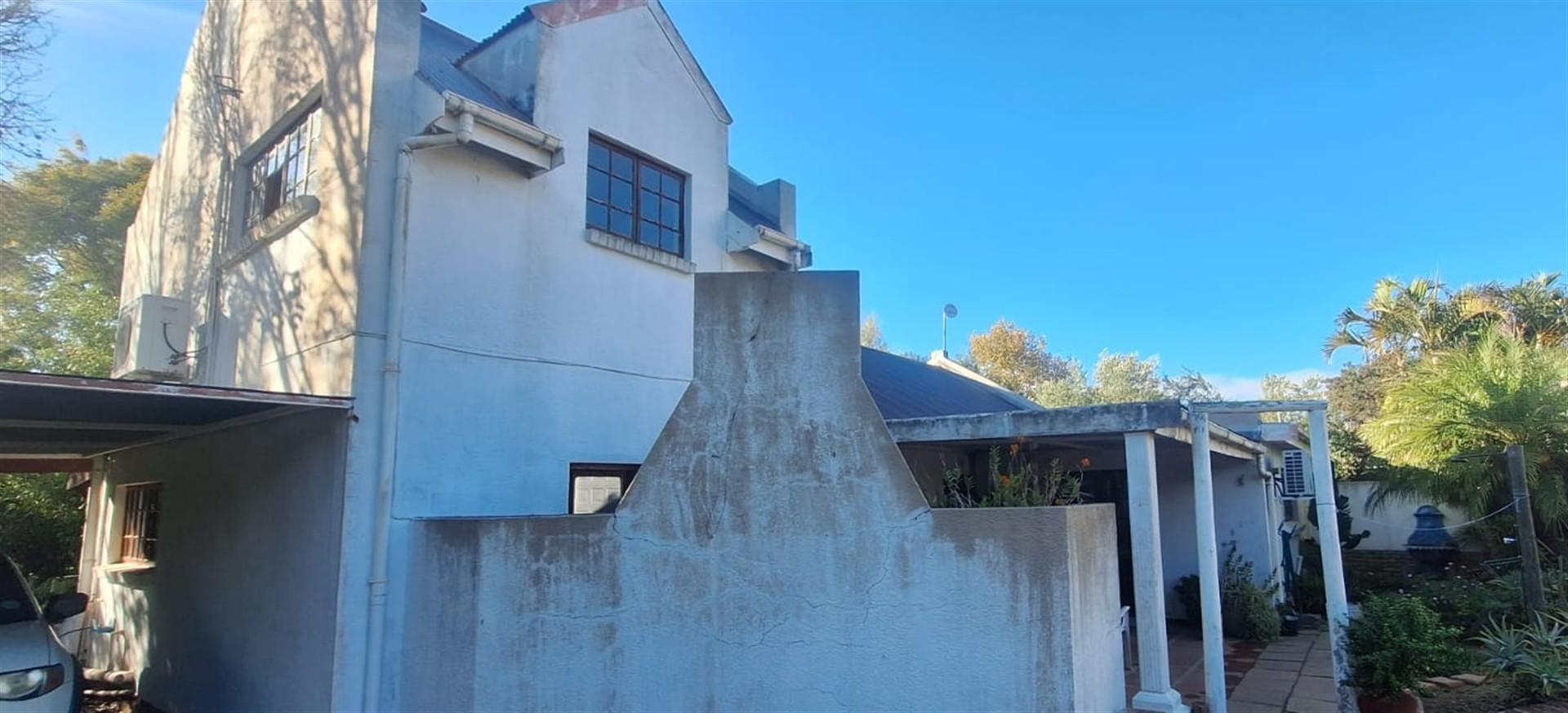 Front View of property in Riebeek Kasteel