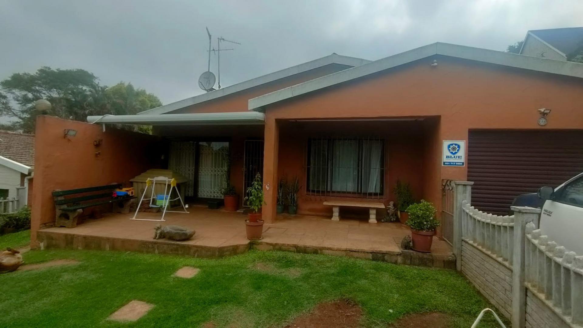 Front View of property in Assagay