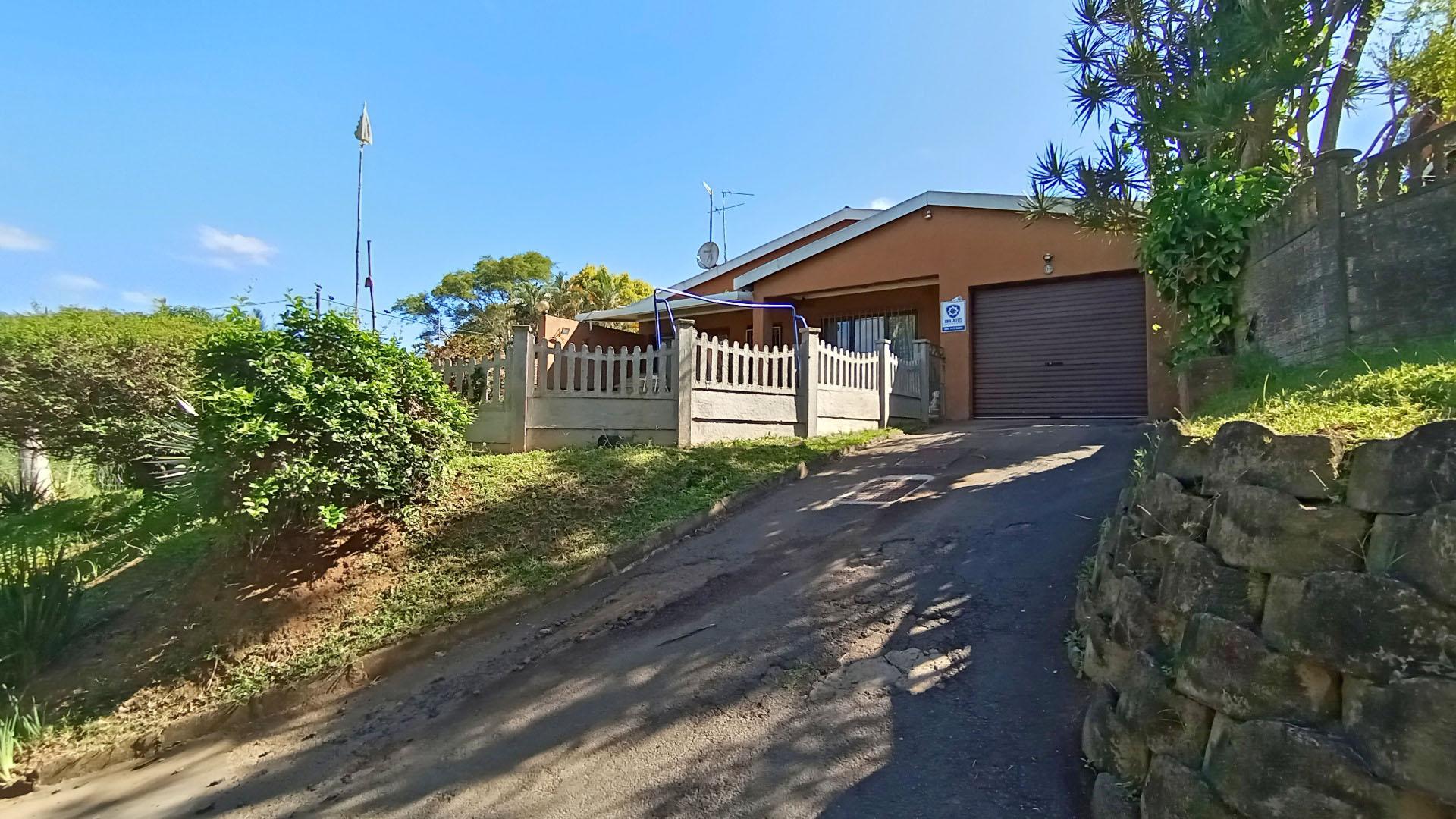 Front View of property in Assagay