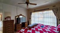 Main Bedroom - 21 square meters of property in Three Rivers