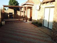 4 Bedroom 2 Bathroom House for Sale for sale in Bloemdustria