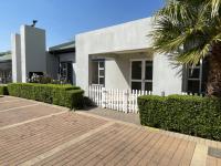 3 Bedroom 2 Bathroom Simplex for Sale for sale in Edenvale