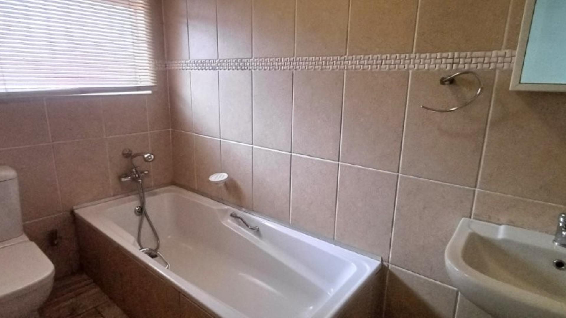 Bathroom 2 of property in Secunda