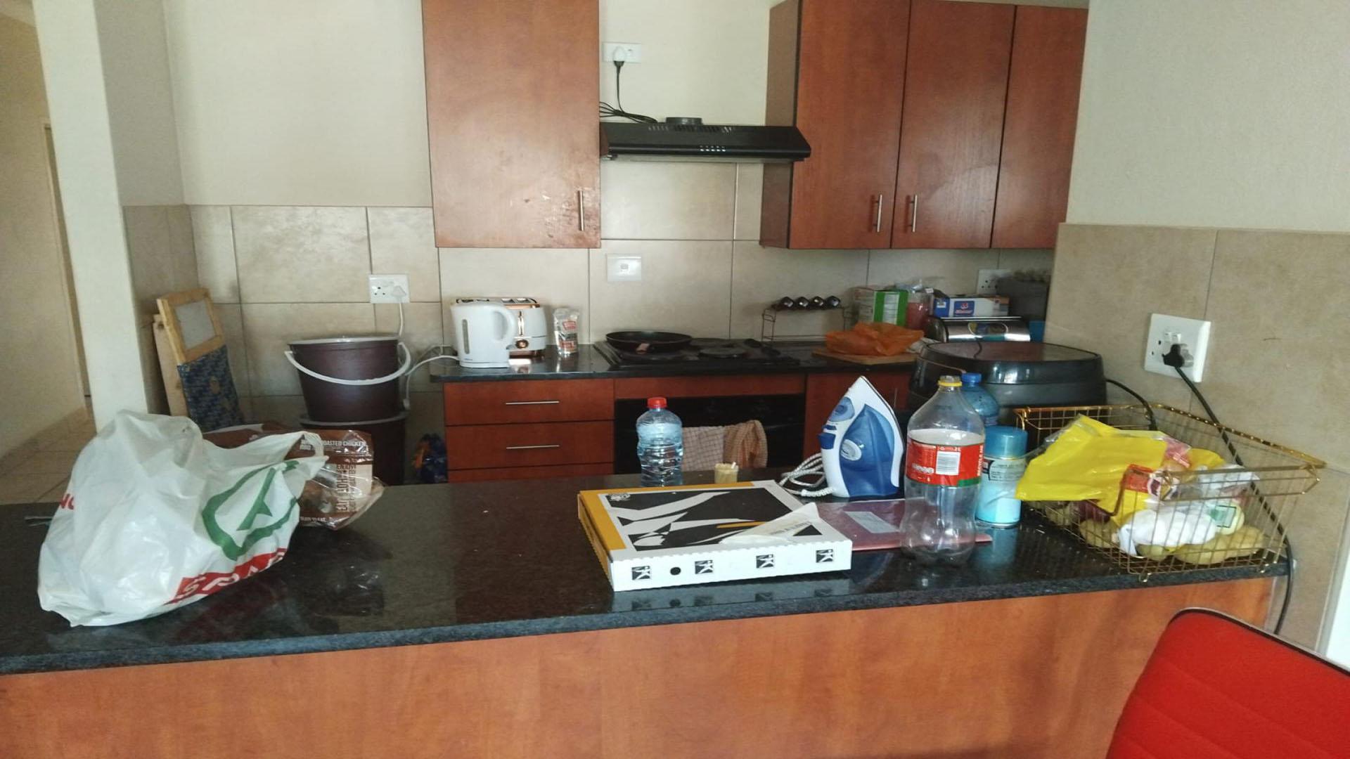 Kitchen of property in Waterval East