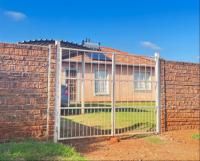 Front View of property in Watervalspruit