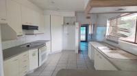 Kitchen - 32 square meters of property in Amanzimtoti 