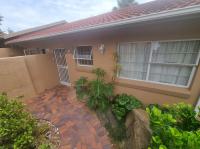 2 Bedroom 1 Bathroom Sec Title for Sale for sale in Buccleuch