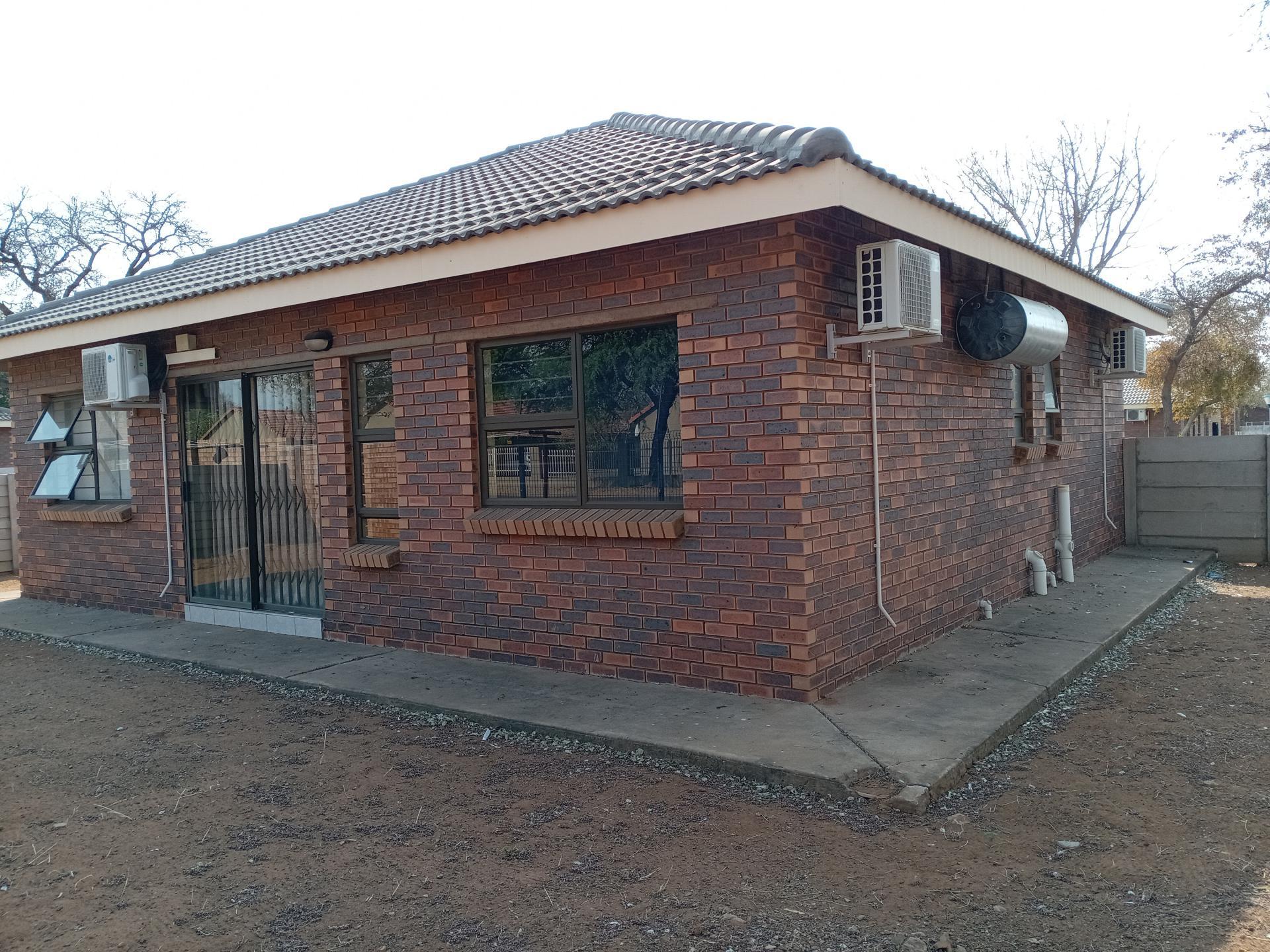 Backyard of property in Lephalale (Ellisras)