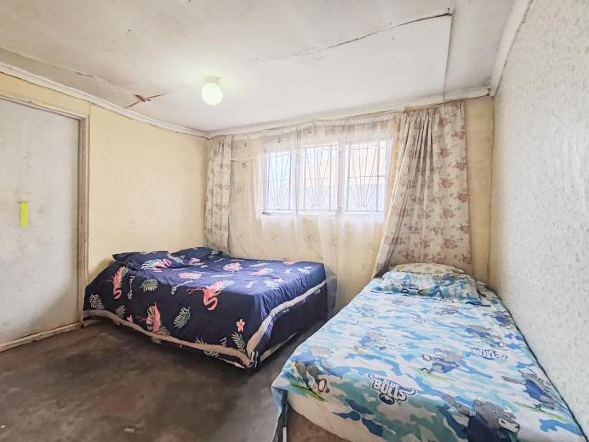 Bed Room 1 of property in Bethelsdorp