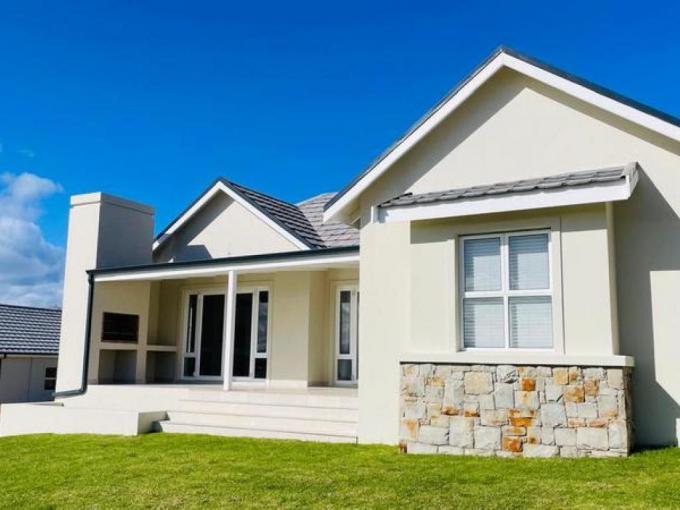 3 Bedroom House to Rent in Plettenberg Bay - Property to rent - MR649064