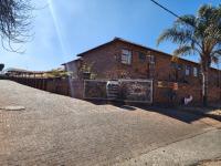 3 Bedroom 2 Bathroom Flat/Apartment for Sale for sale in Albemarle