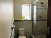 Bathroom 1 of property in Sydenham - PE