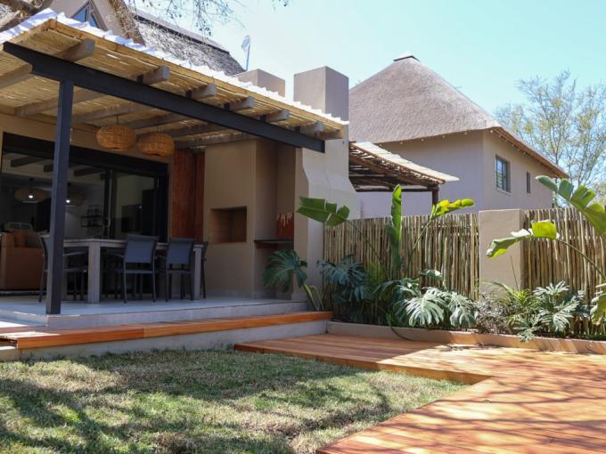 2 Bedroom Simplex to Rent in Hoedspruit - Property to rent - MR649416