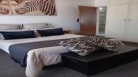 Main Bedroom of property in Olifantshoek