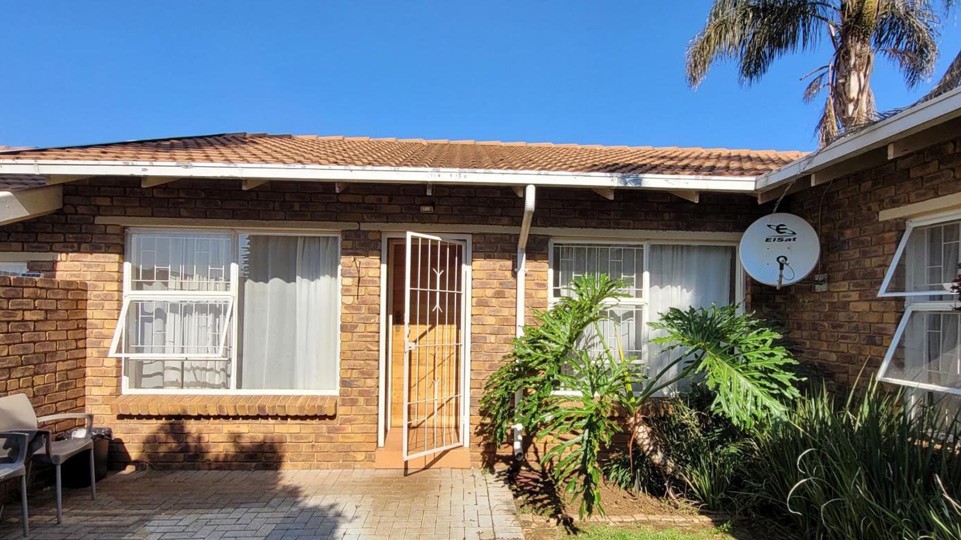 Front View of property in Birchleigh