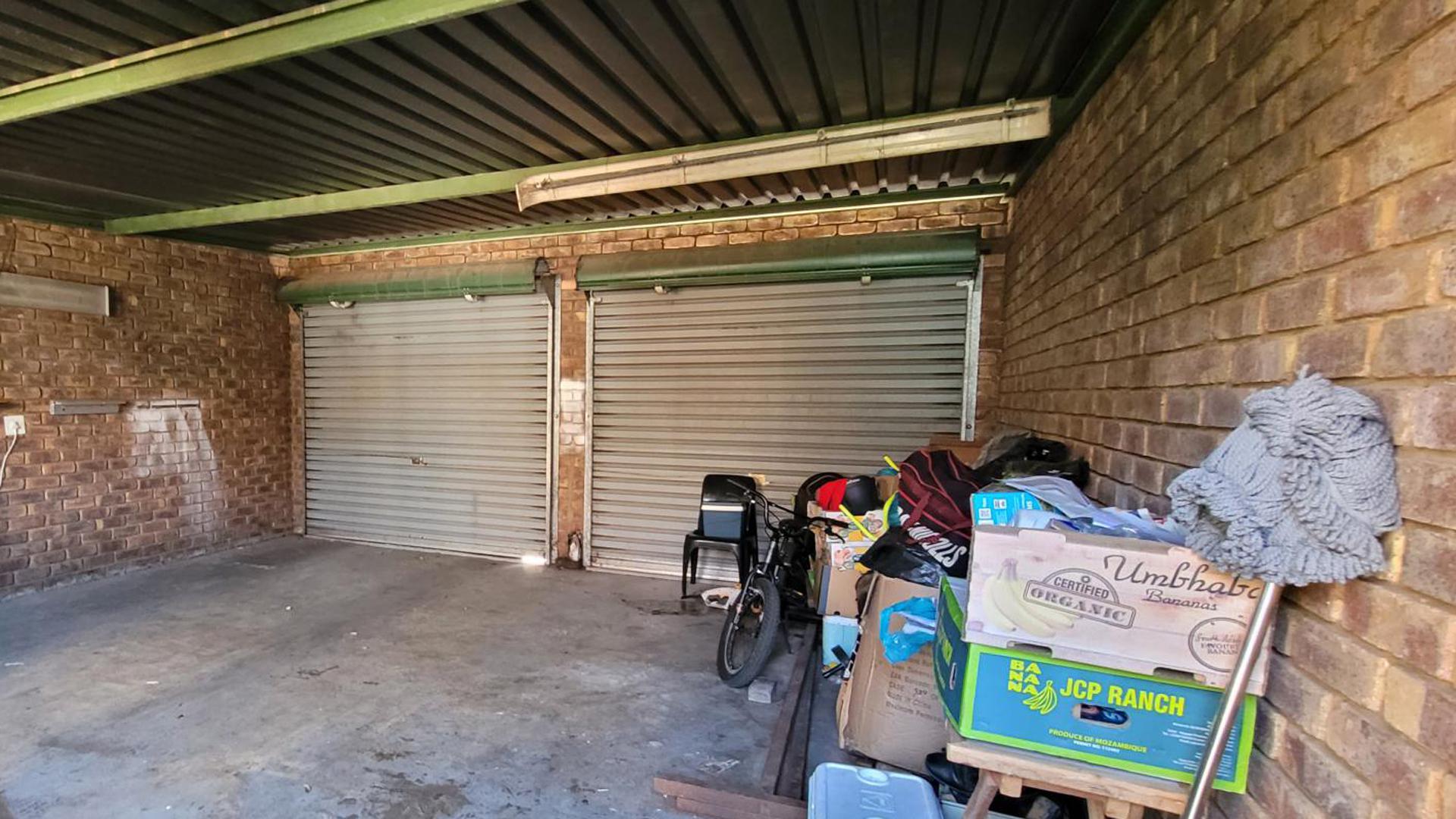 Garage of property in Birchleigh