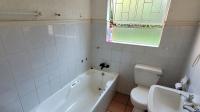 Bathroom 2 of property in Birchleigh