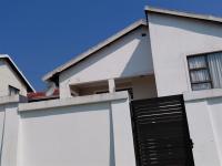 Front View of property in Reservoir Hills