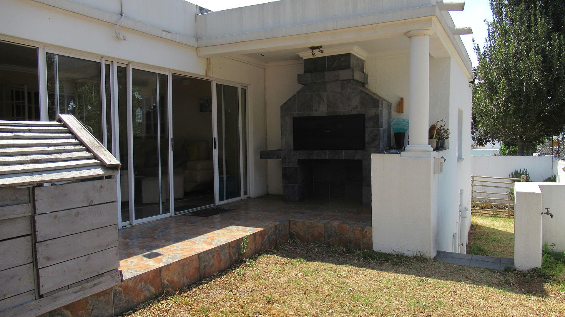 Backyard of property in Paulshof