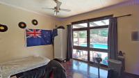 Bed Room 1 - 23 square meters of property in Amanzimtoti 