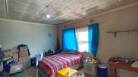 Flatlet - 128 square meters of property in Amanzimtoti 
