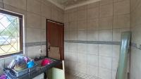 Kitchen - 46 square meters of property in Amanzimtoti 