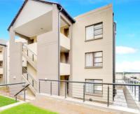  of property in Ruimsig Noord