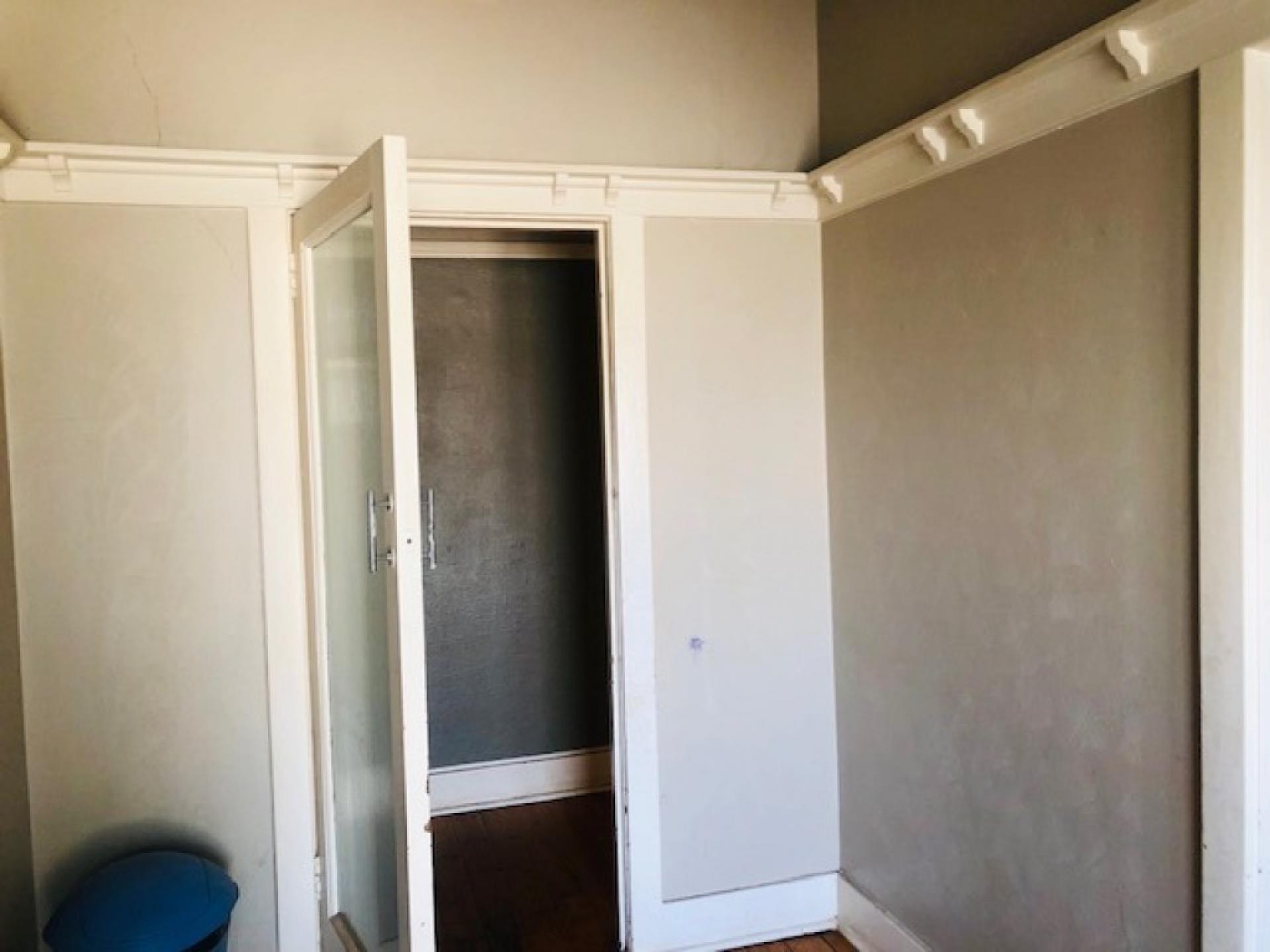  of property in Primrose