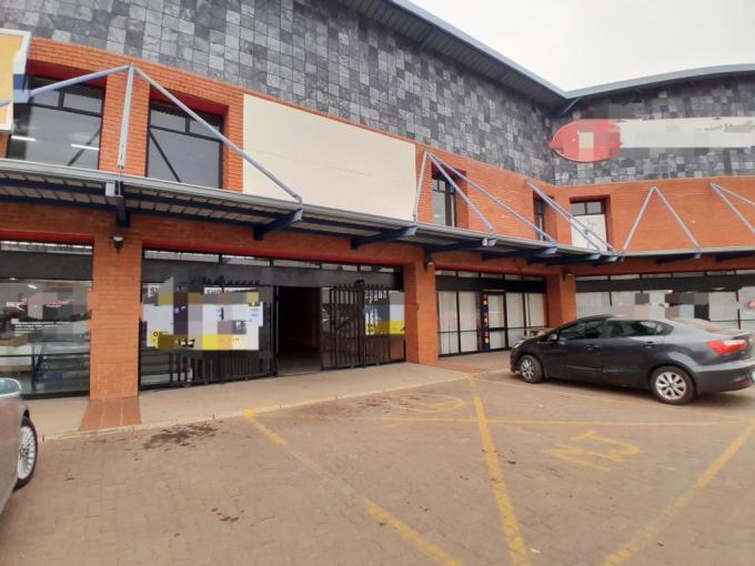 Commercial to Rent in Rustenburg - Property to rent - MR649906