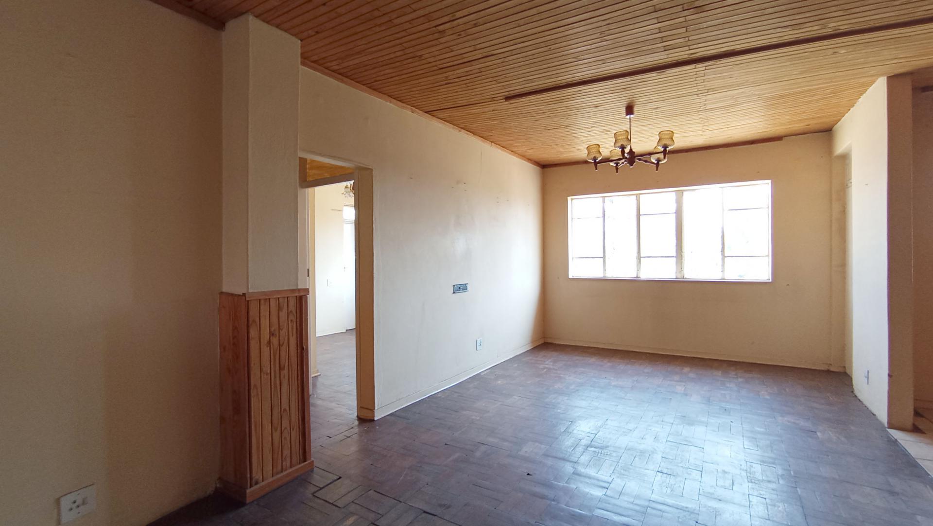Dining Room - 13 square meters of property in Towerby